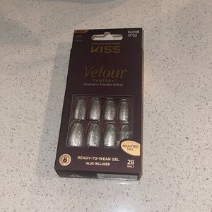 Medium KISS Velour Fantasy NWOT